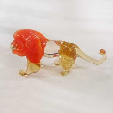 Lion en verre