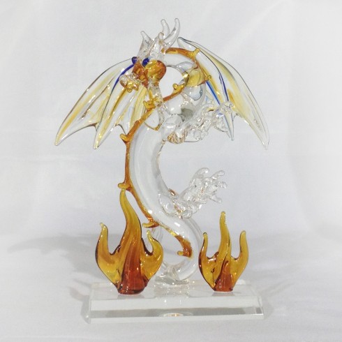 Dragon sur socle en verre