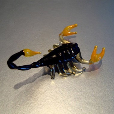 Scorpion  en verre