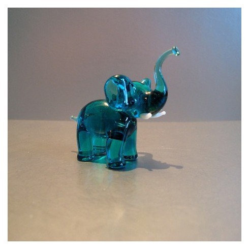 Eléphant en verre 