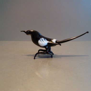 Oiseau noir en verre 