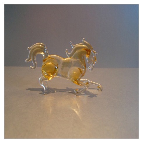 Cheval en verre 