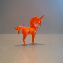 Licorne orange en verre