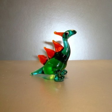 Dinosaure en verre