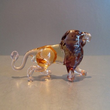 Lion en verre