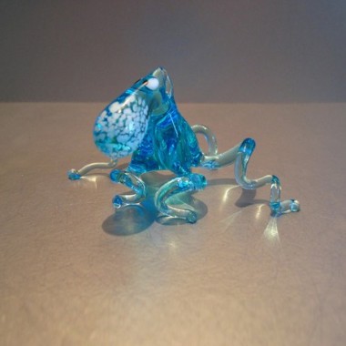 Pieuvre bleue en verre