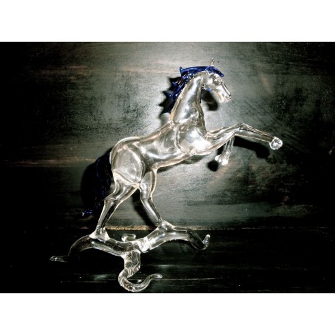 Cheval cabré en verre