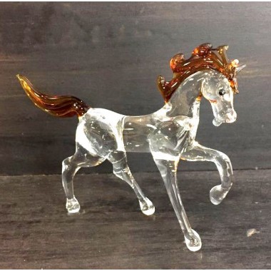 Petit cheval en verre au galop