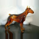 Chien Dobermann en verre